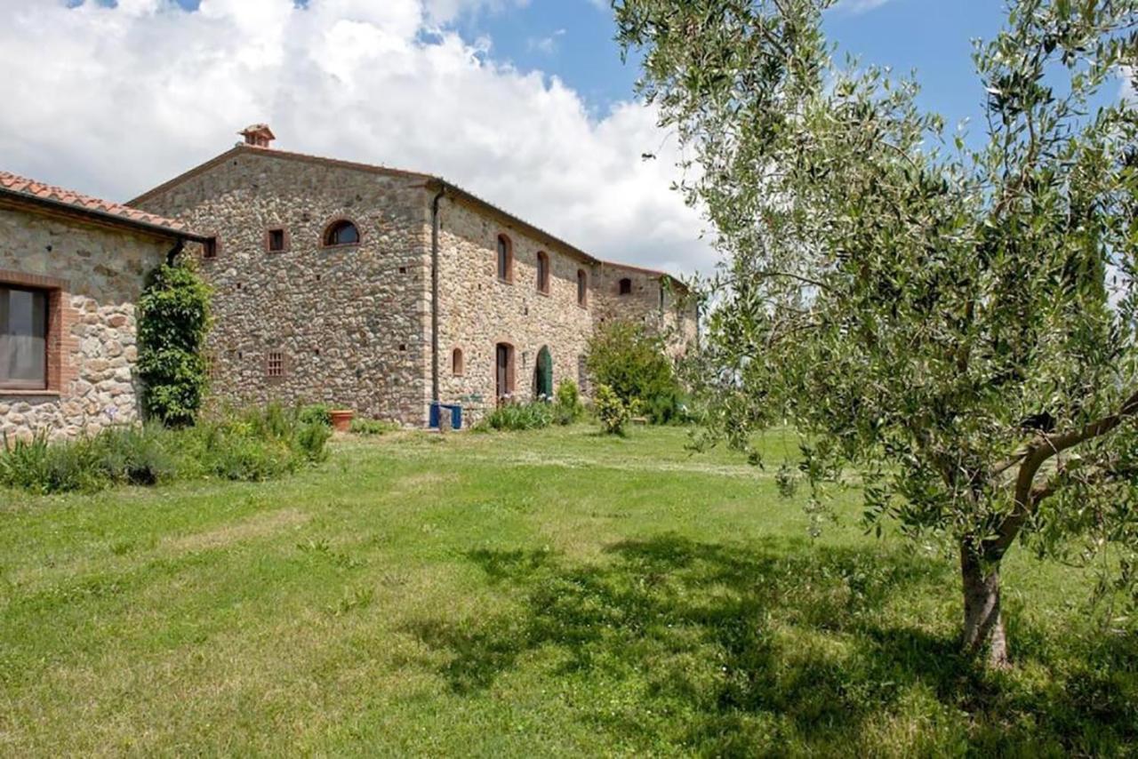 Agriturismo Fattoria Di Statiano Помаранче Екстер'єр фото